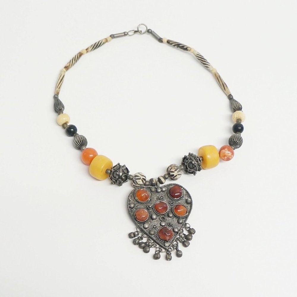 VINTAGE ETHNIC NECKLACE